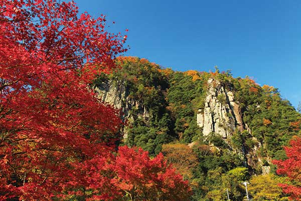 深山峡（H22ガイドP09）.jpg